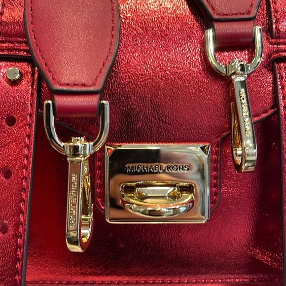 MICHAEL KORS
Manhattan Md TH SCHOOL Crackled Metallic Leather SATCHEL
Crimson - Picture 14 of 16